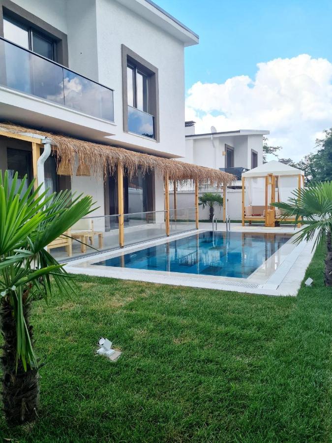 Ozilvillas
