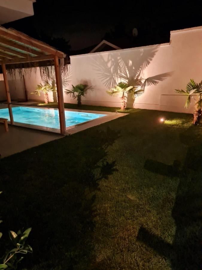 Ozilvillas Villa